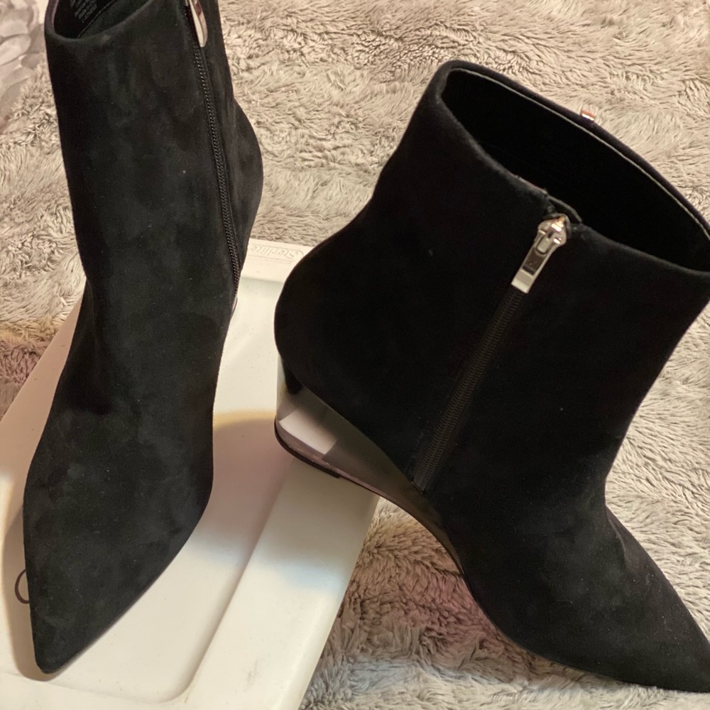 Black suede ladies bootie
